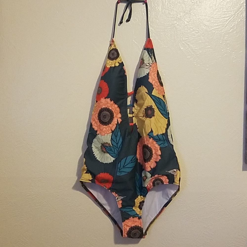 The Tereza One-Piece SwimSuit